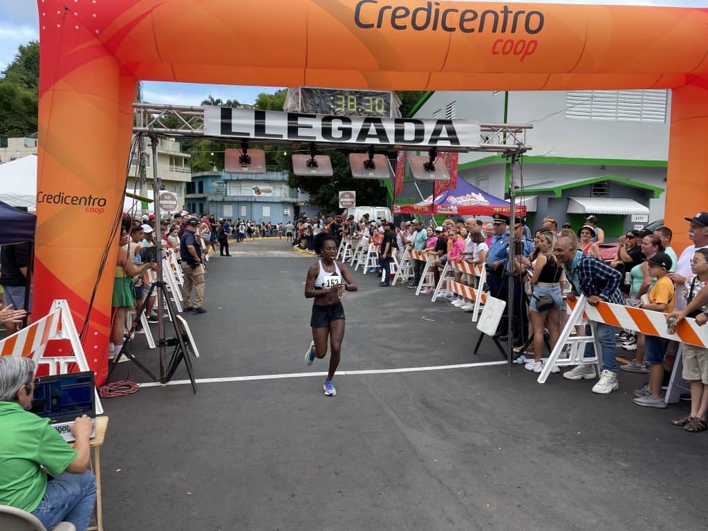 Carrera 10K San Juan Bautista en Orocovis. 