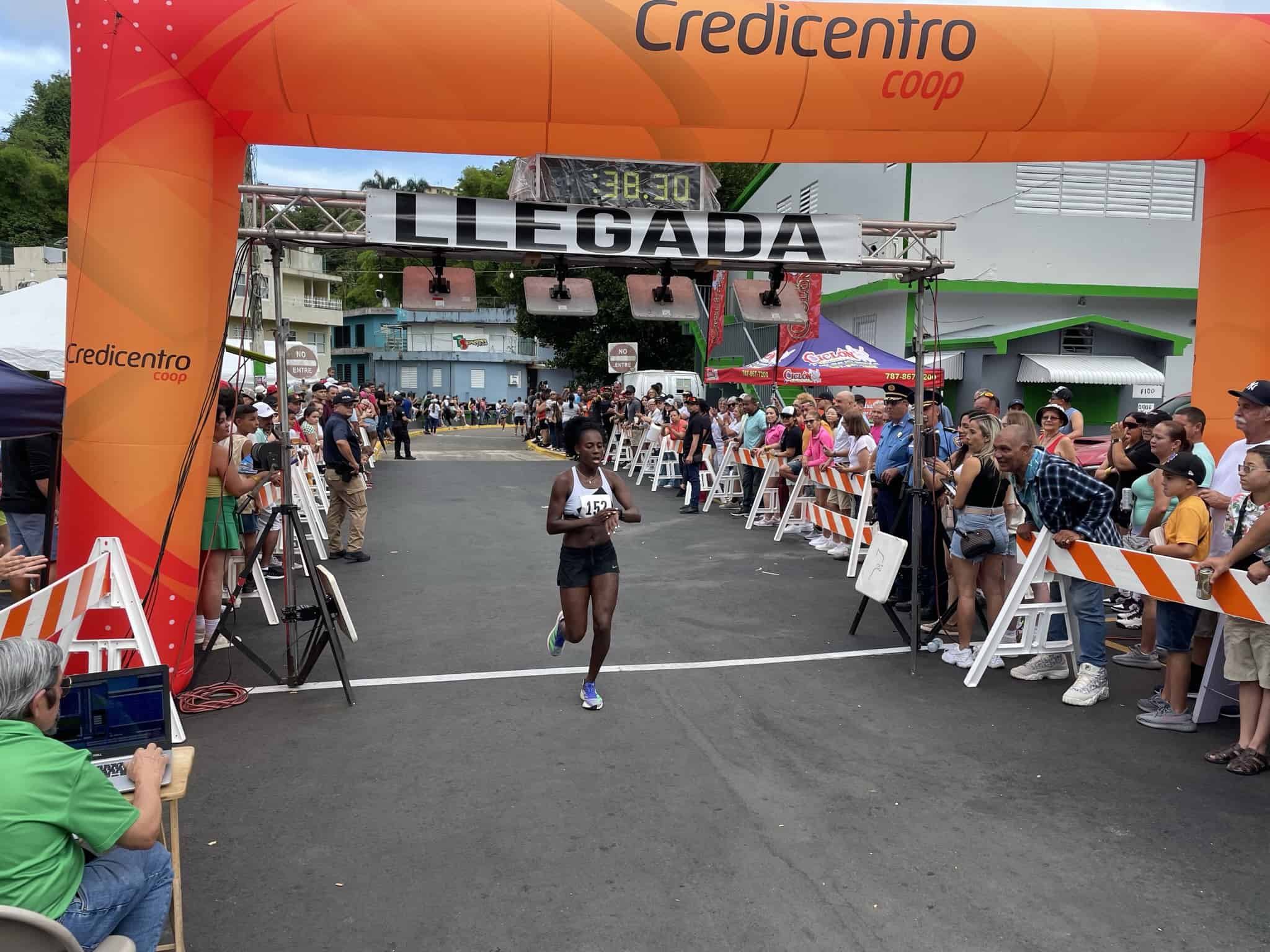 Carrera 10K San Juan Bautista en Orocovis. Cooperativa Ahorro y