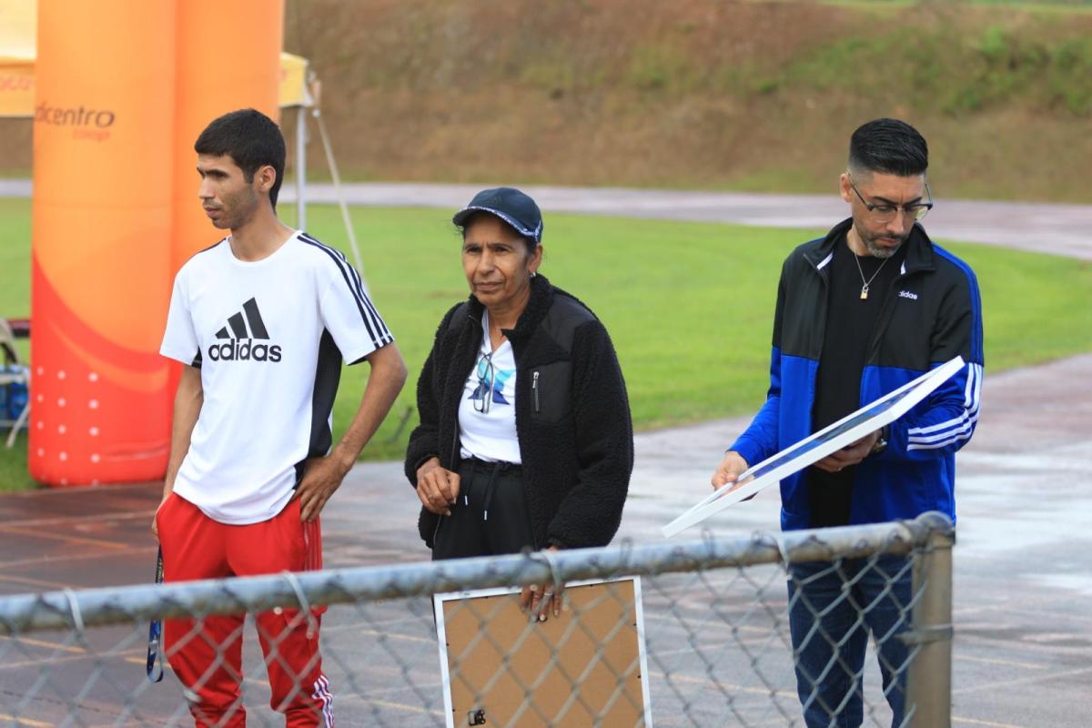 Relevo de Oro, celebrado en la Pista Atlética Familia López Vargas en Orocovis.