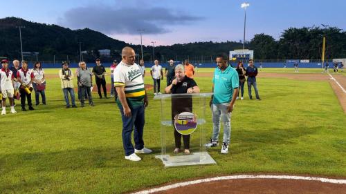 Inauguración Atléticos de Barranquitas en el béisbol AAA COLICEBA en el estadio Pablo Marrero de Barranquitas.