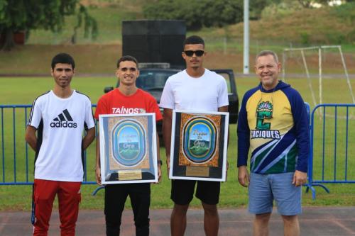 Relevo de Oro, celebrado en la Pista Atlética Familia López Vargas en Orocovis.